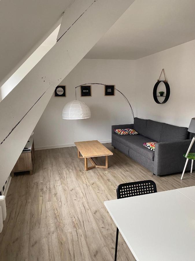 Suite 24 Appart'Hotel-3 Etoiles Le Creusot Exteriör bild