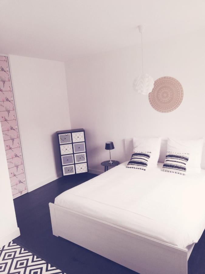 Suite 24 Appart'Hotel-3 Etoiles Le Creusot Exteriör bild